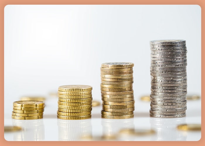 The level of debt placed for collection by trade credit policyholders